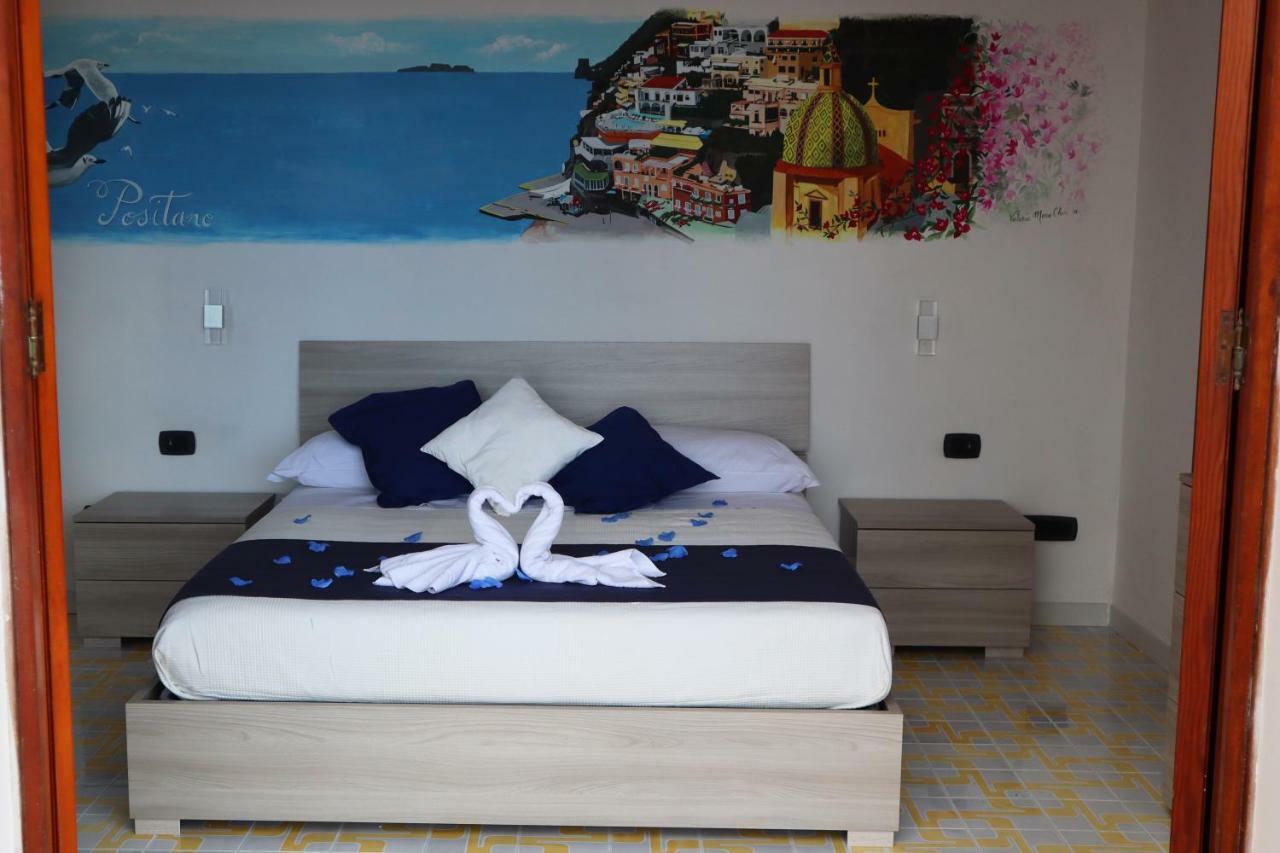 Villa Marylise ซอร์เรนโต ภายนอก รูปภาพ